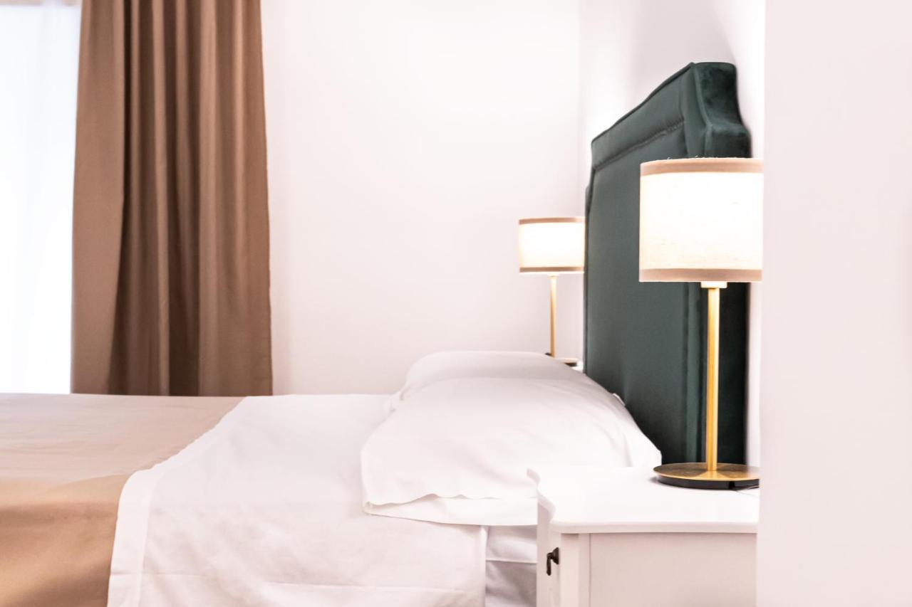 Charme & Chic San Giacomo 로마 외부 사진
